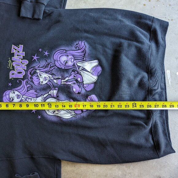 Bratz Dolls Y2K Black Crewneck Pullover Oversized Graphic Sweatshirt - Picture 9 of 11